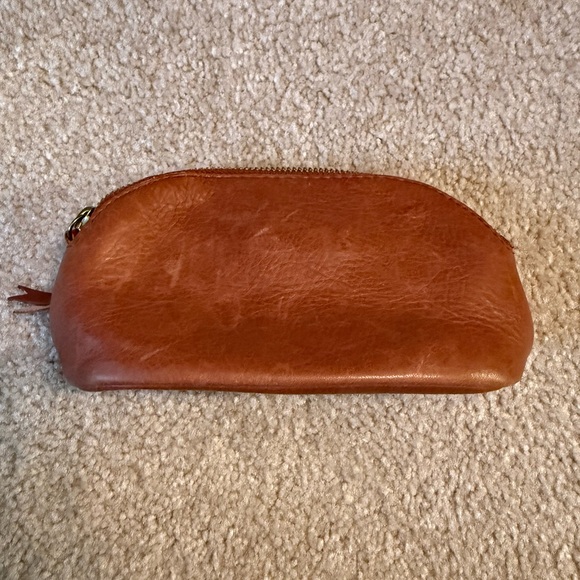 Madewell Brown Leather Zip Cosmetic Pouch - Picture 2 of 4